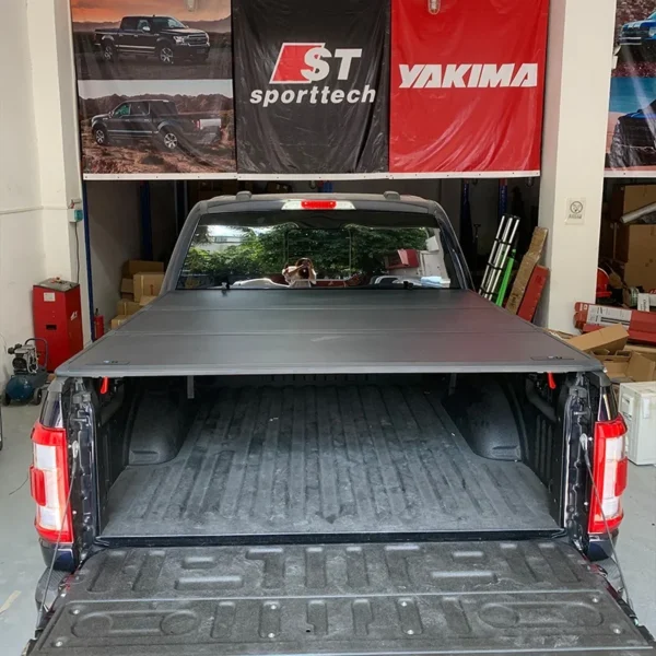 Custom New Arrival 4x4 Pickup Bed Trifold Cover for 2020 toyota hilux Revo tray cover - Image 6